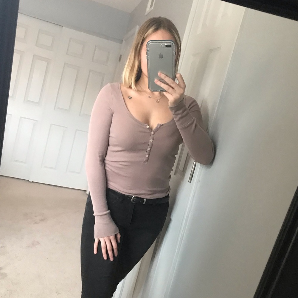 AMERICAN EAGLE TOP